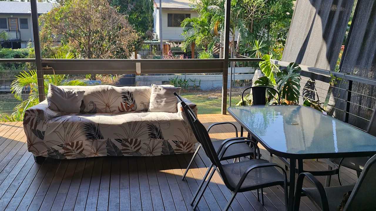 Room in a share house
