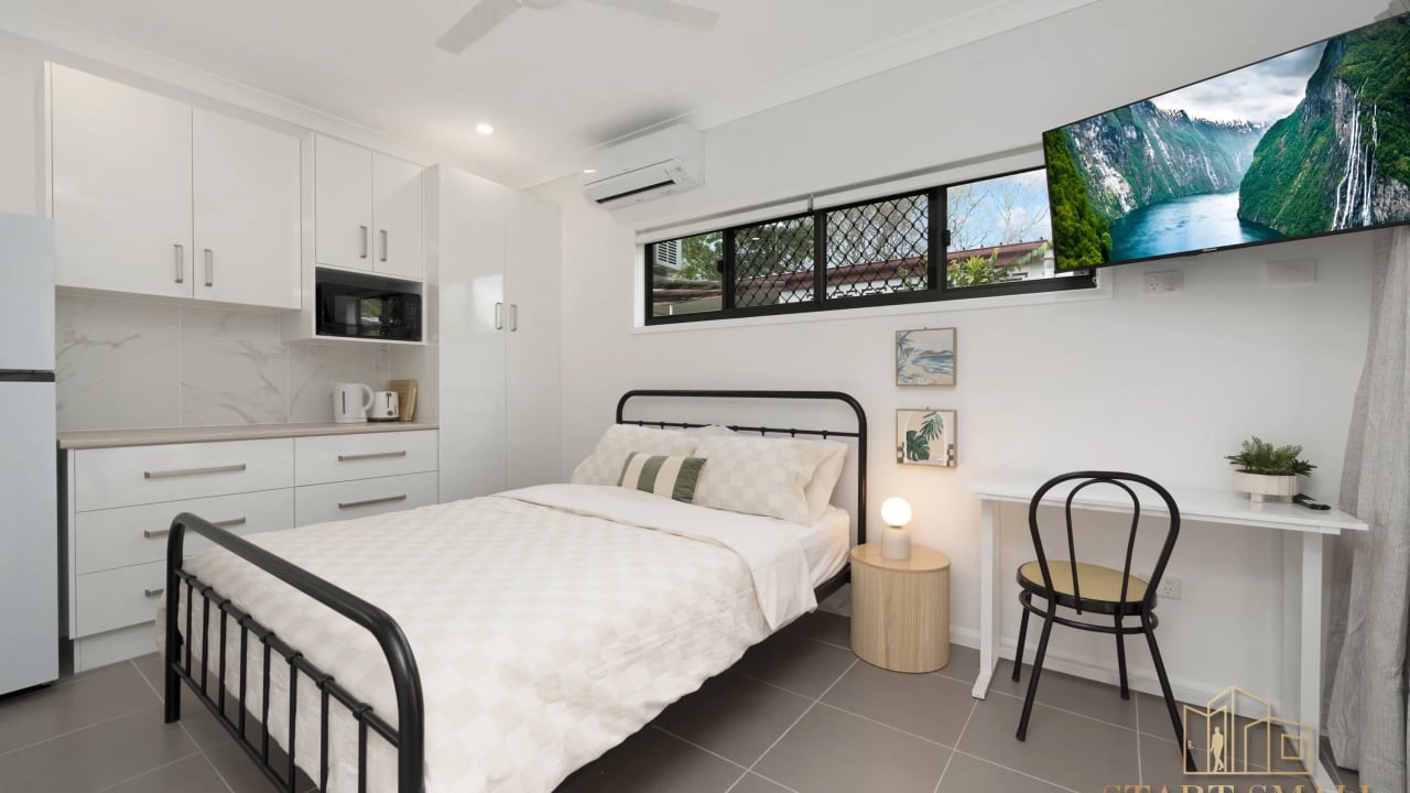 Furnished room granny flat for rent