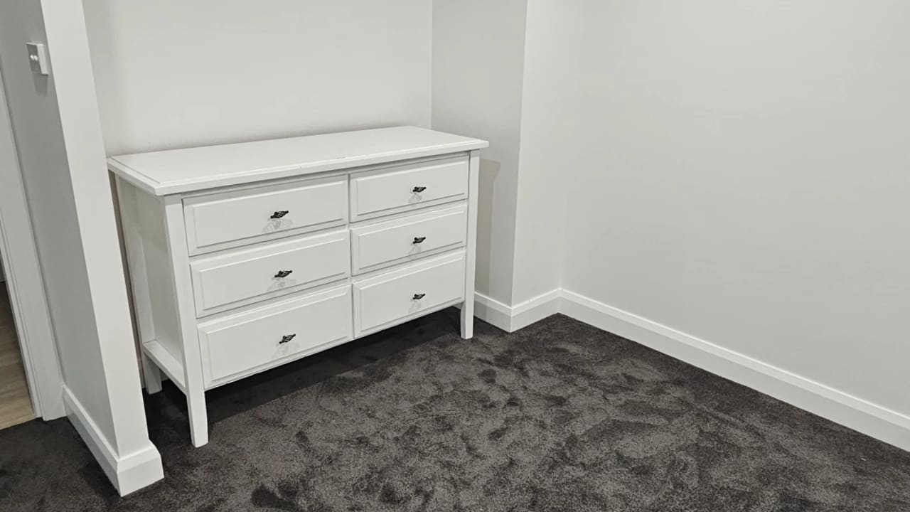 Furnished room with own bathroom