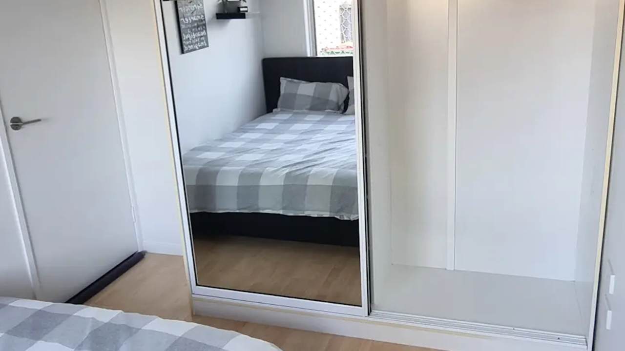 Furnished room with own bathroom