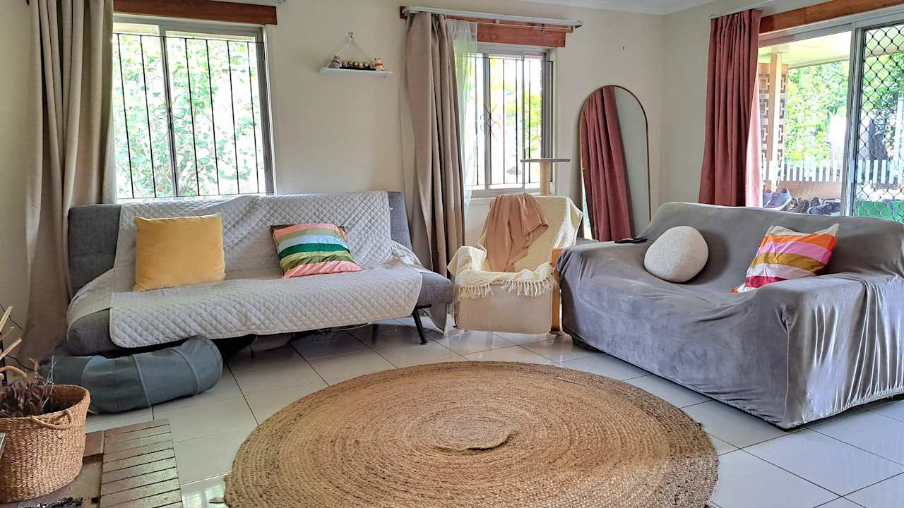 Unfurnished room in a share house