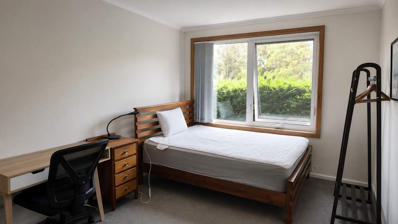 Furnished room in a share house
