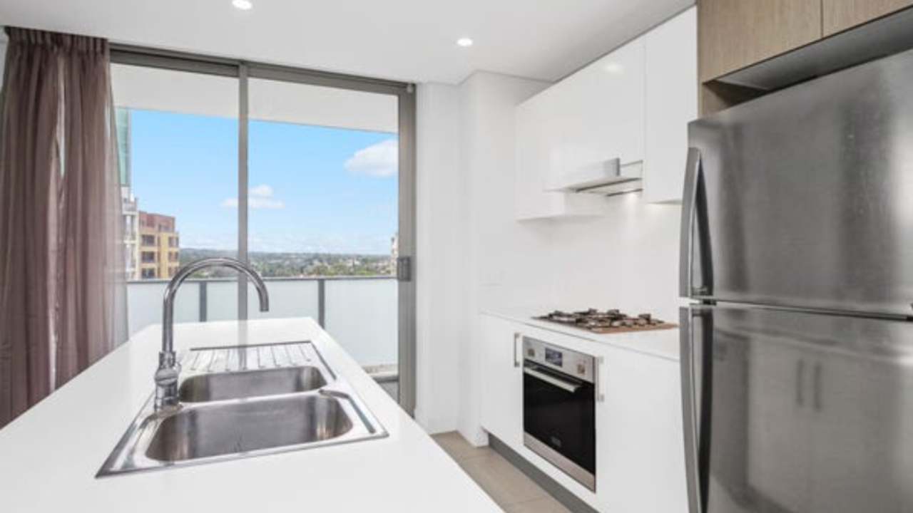 Unfurnished room with own bathroom