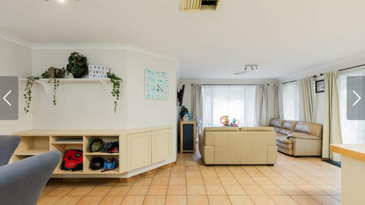 Room with ensuite in a share house