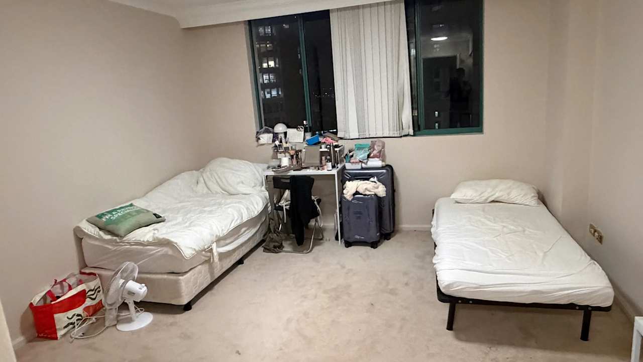 Furnished room with ensuite in a flatshare