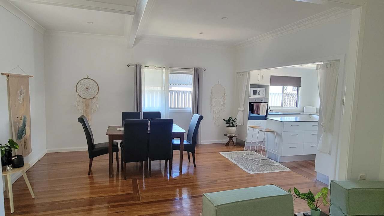 Unfurnished room in a share house