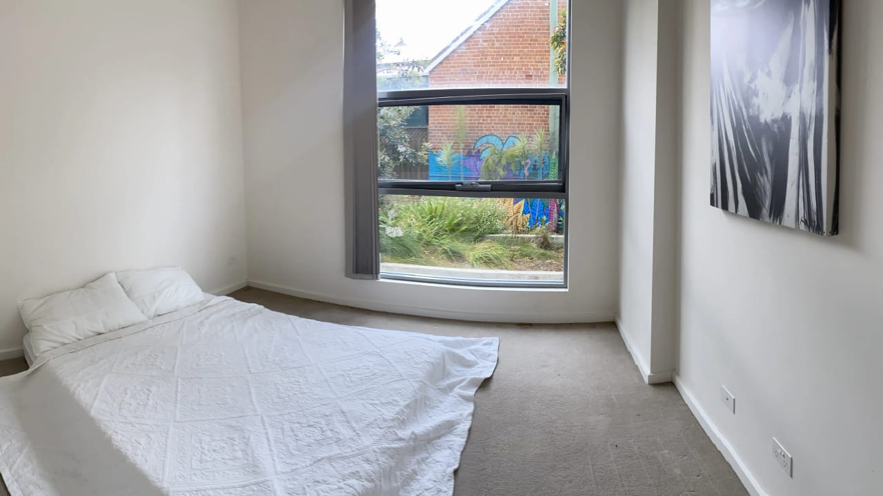 Furnished room with own bathroom