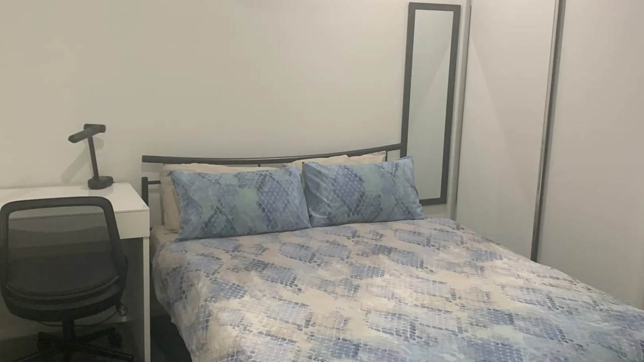 Furnished room with own bathroom