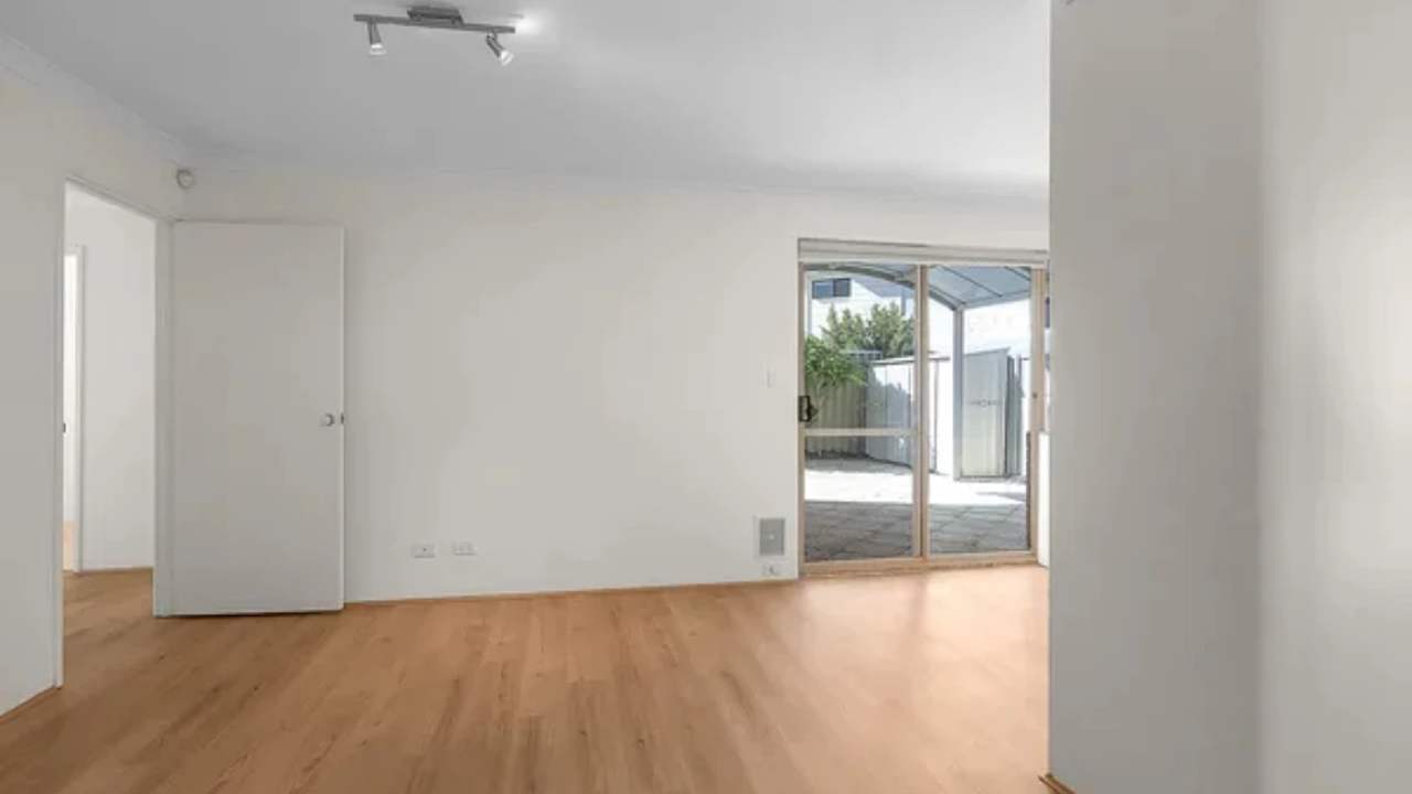 Unfurnished room with own bathroom