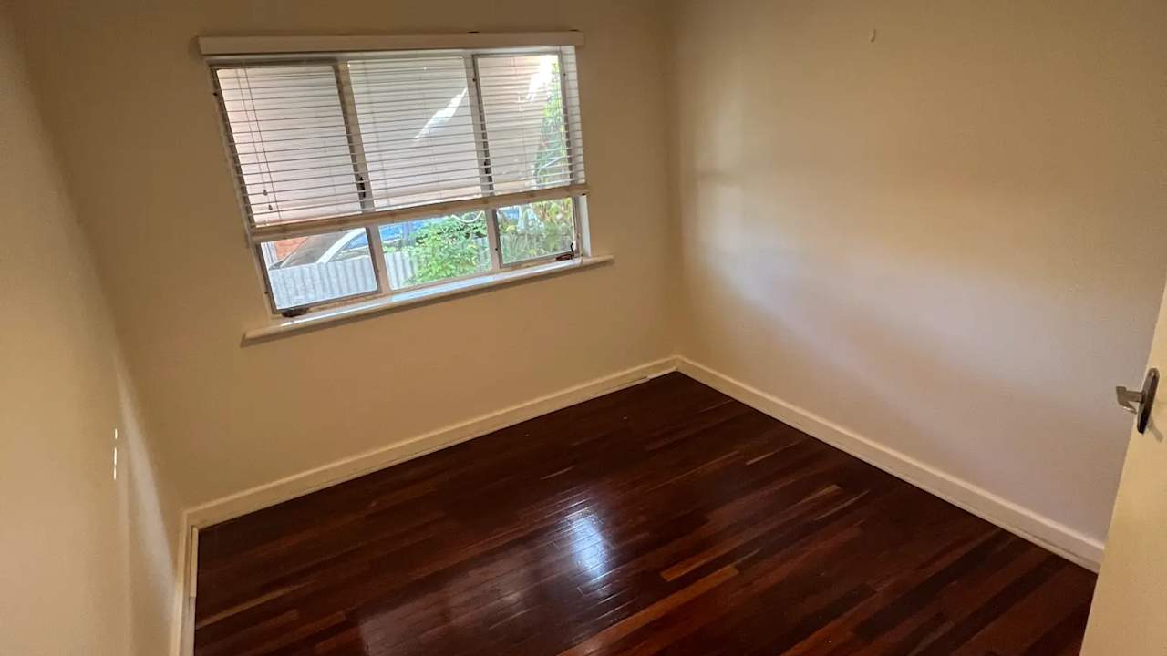 Unfurnished room in a share house