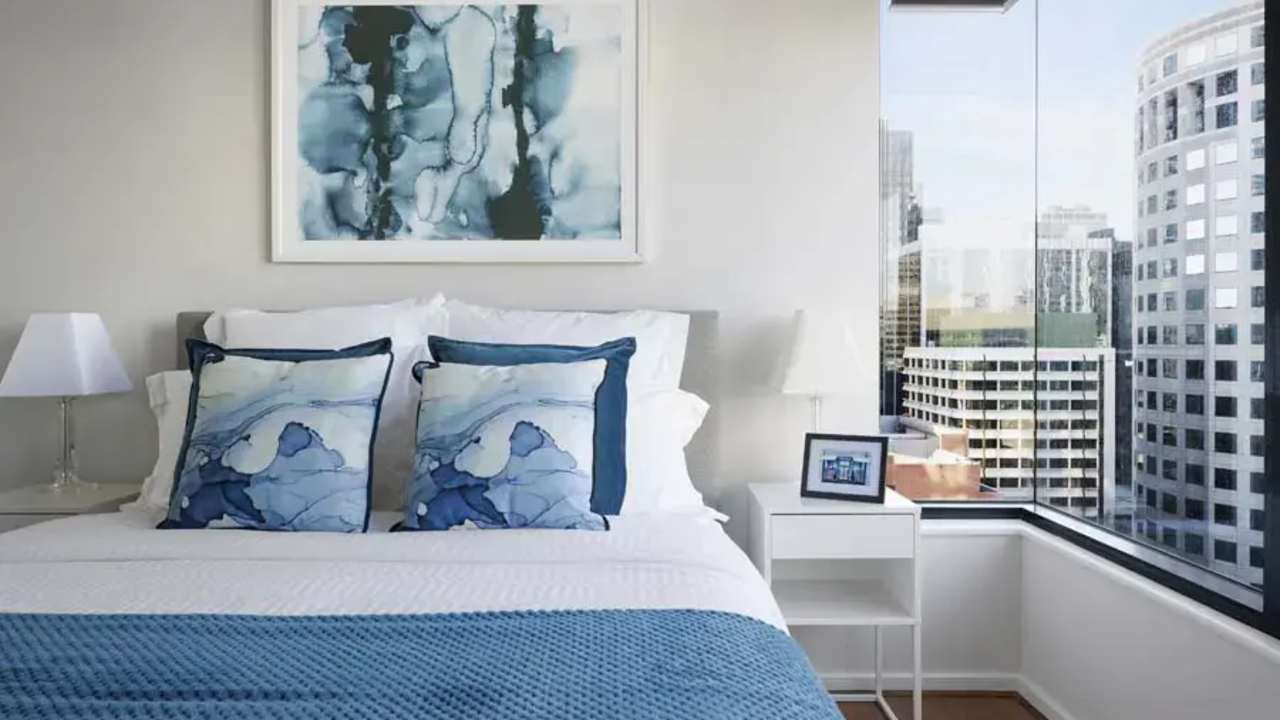 Furnished room with own bathroom