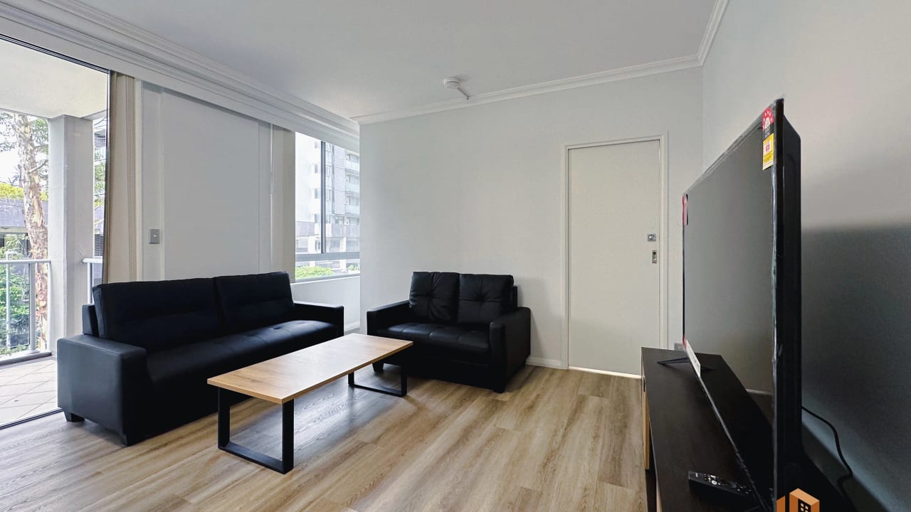 Furnished room in a flatshare