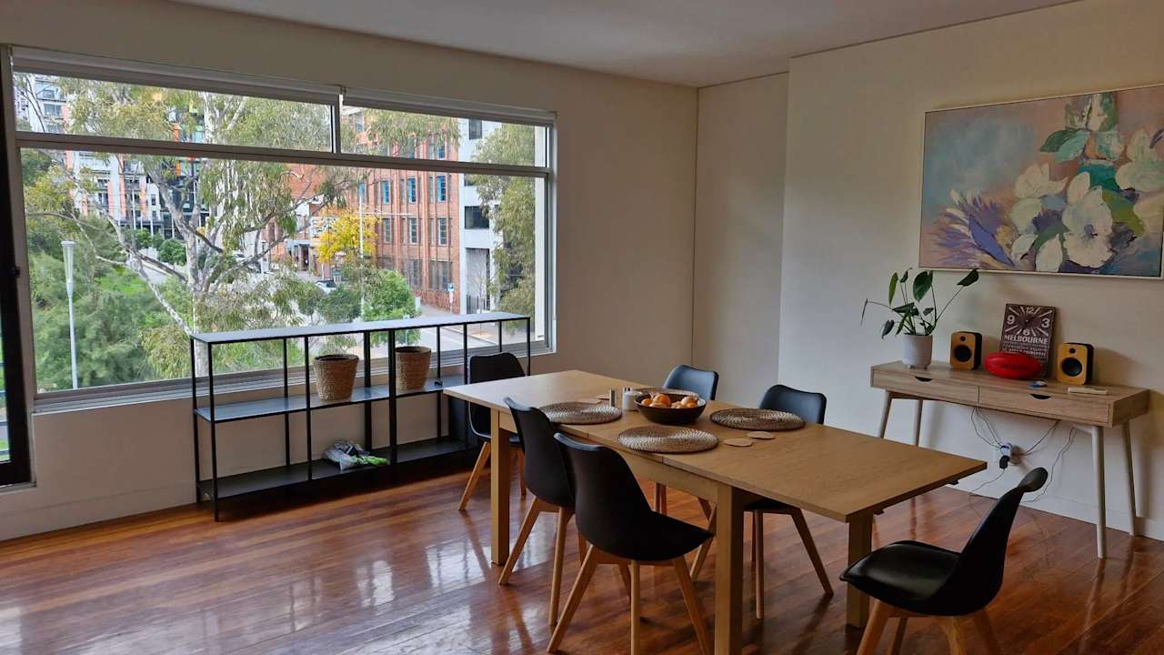 Unfurnished room in a flatshare