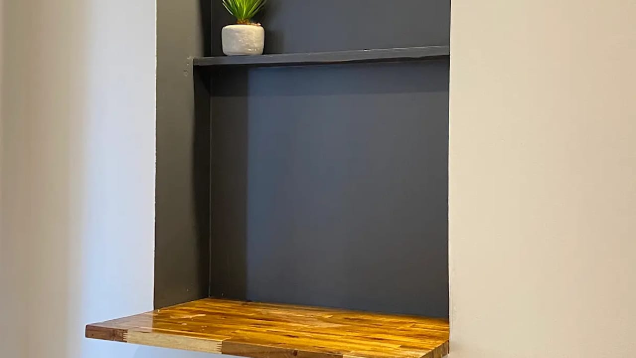 Room with ensuite in a share house