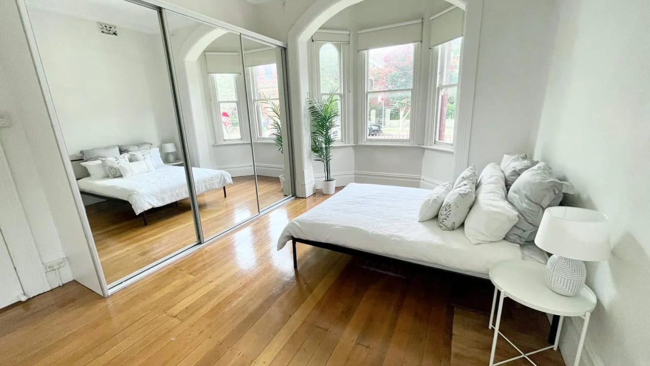 Whole property with 3 rooms for rent