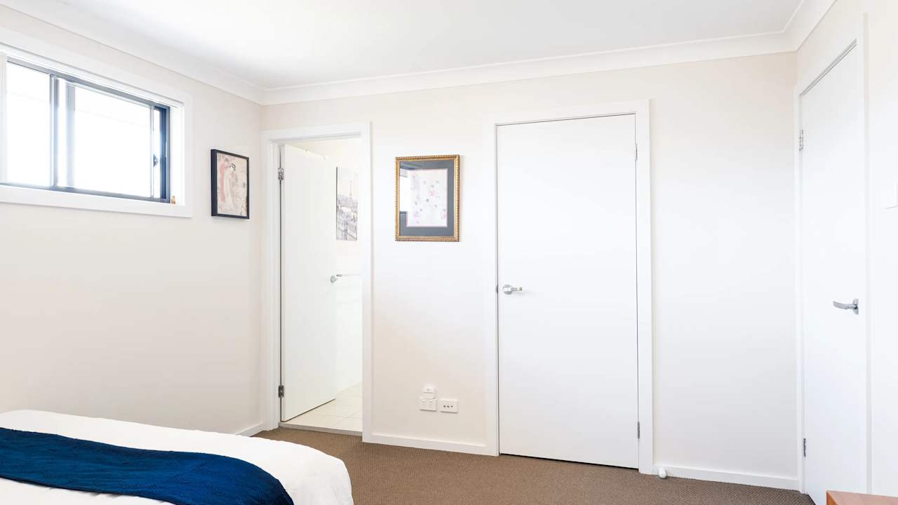 Furnished room with ensuite in a share house