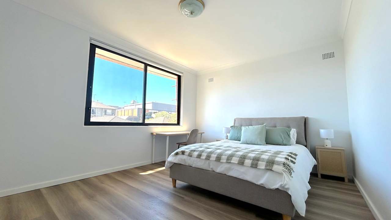 Furnished room in a share house