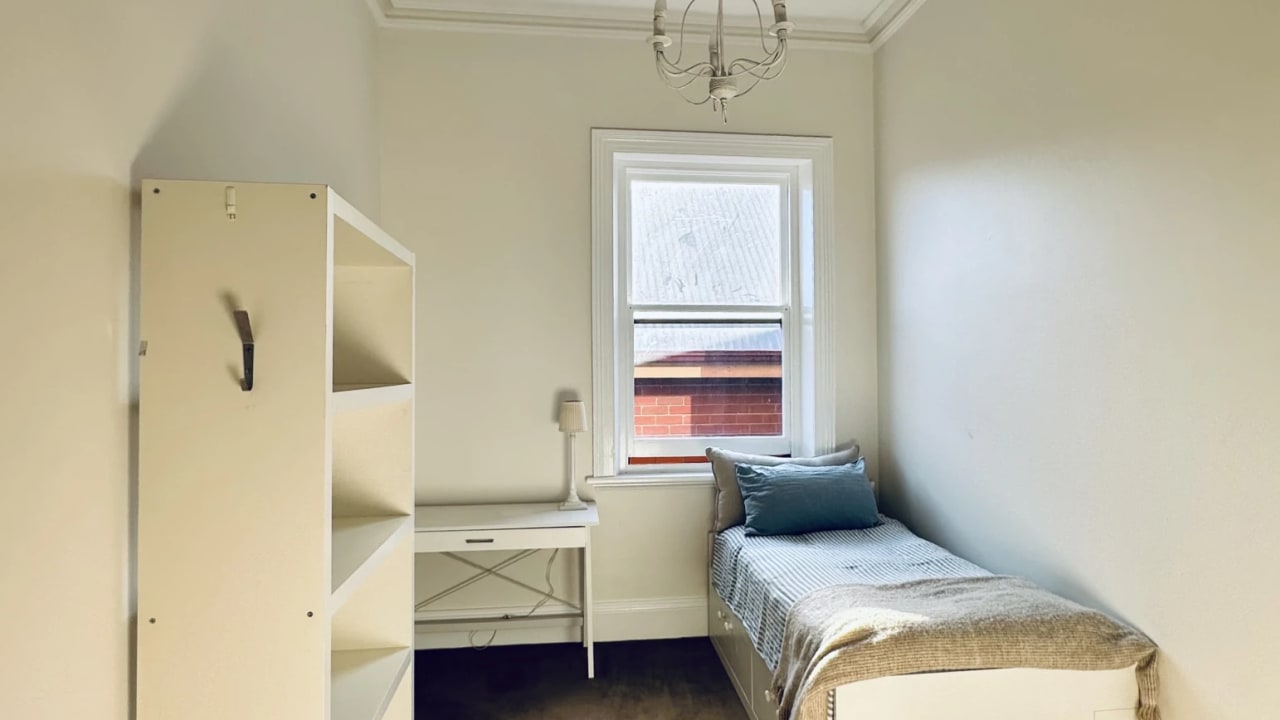 Furnished room with own bathroom