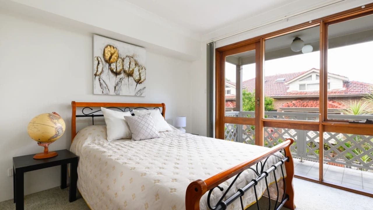 Furnished room with own bathroom