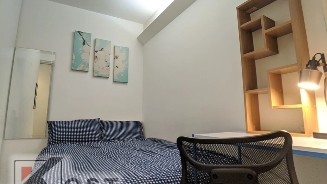 Furnished room in a flatshare