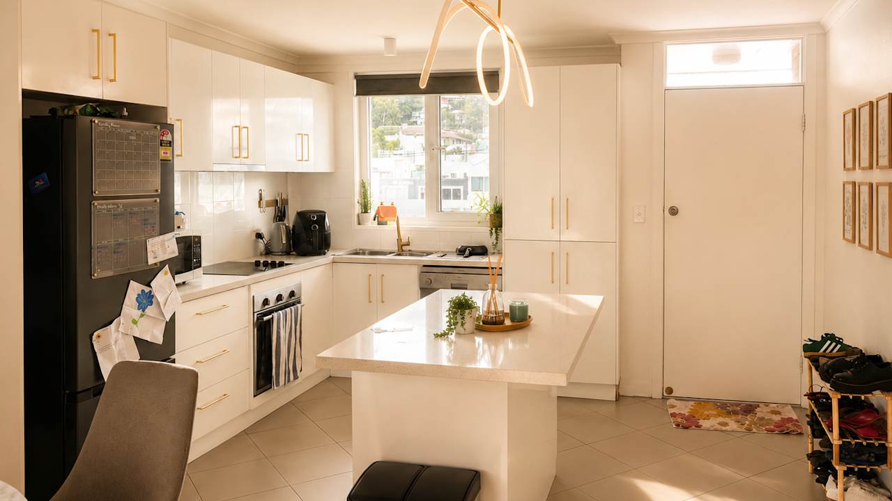 Unfurnished room in a share house