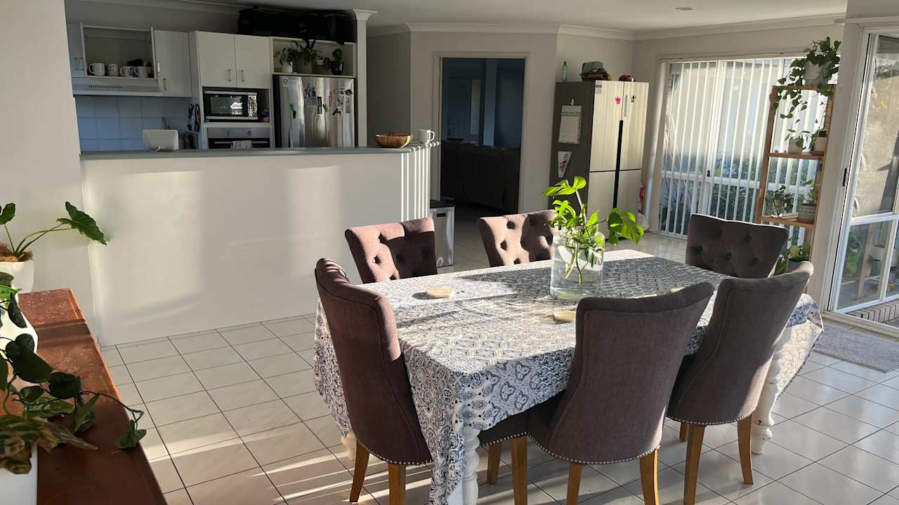 Unfurnished room in a share house