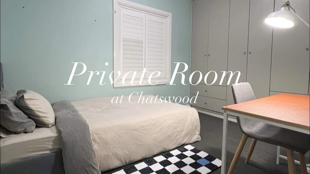 Furnished room in a flatshare
