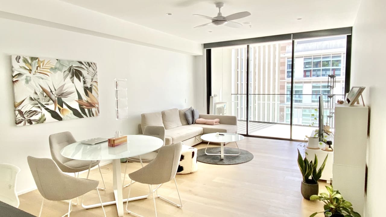 Furnished room with own bathroom