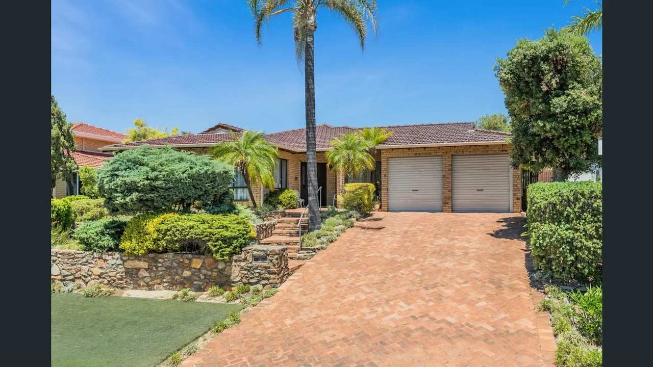 Room in a share house