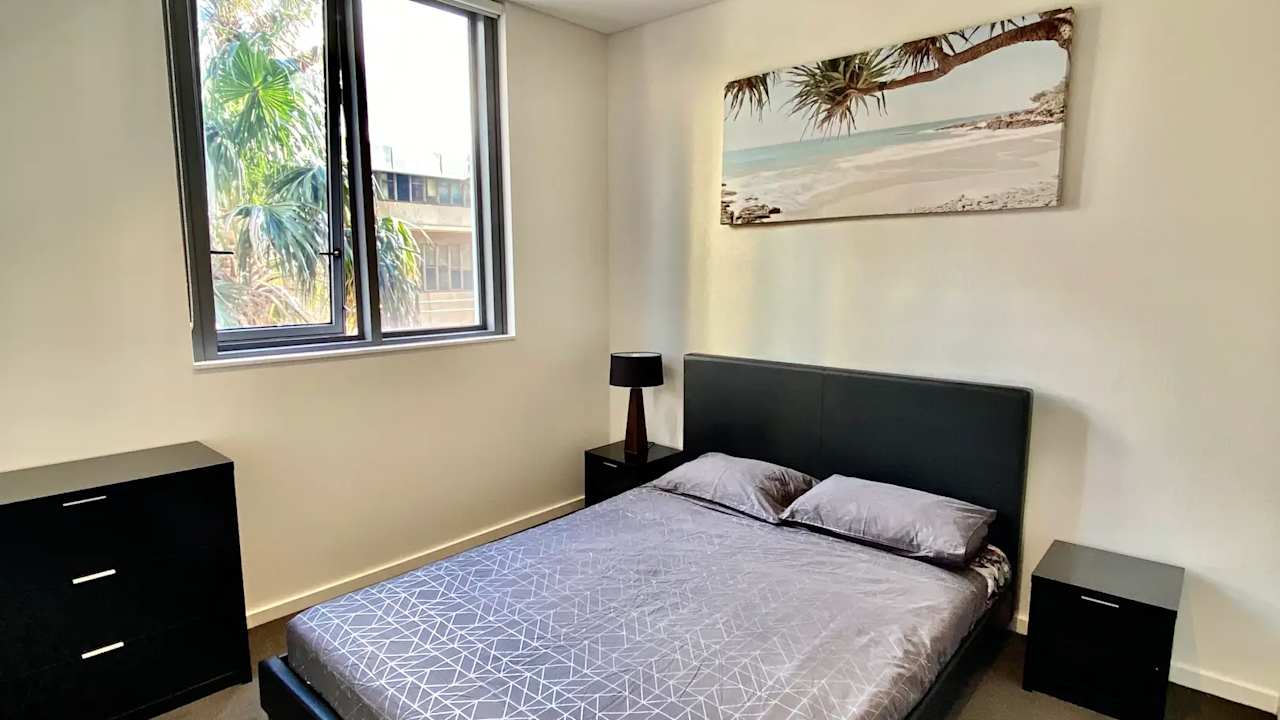 Furnished room in a flatshare