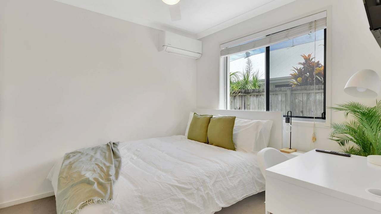 Furnished room with ensuite in a share house