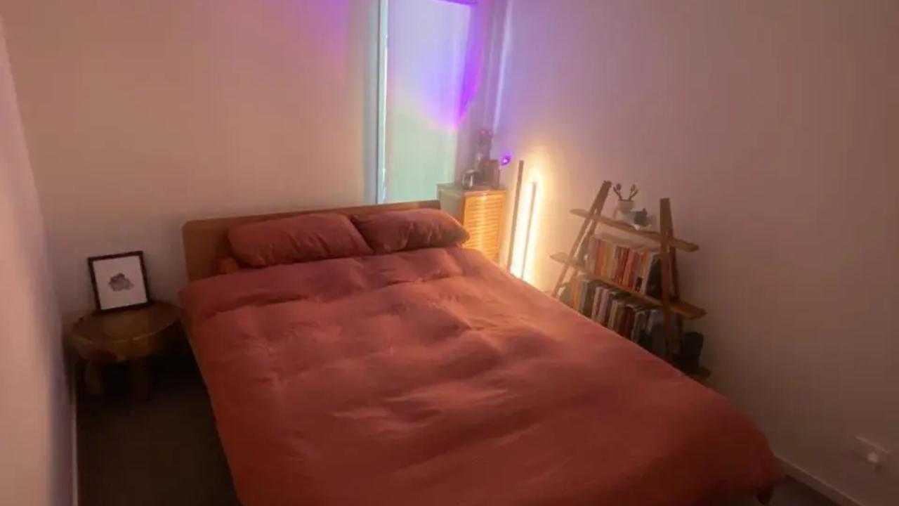 Unfurnished room with own bathroom