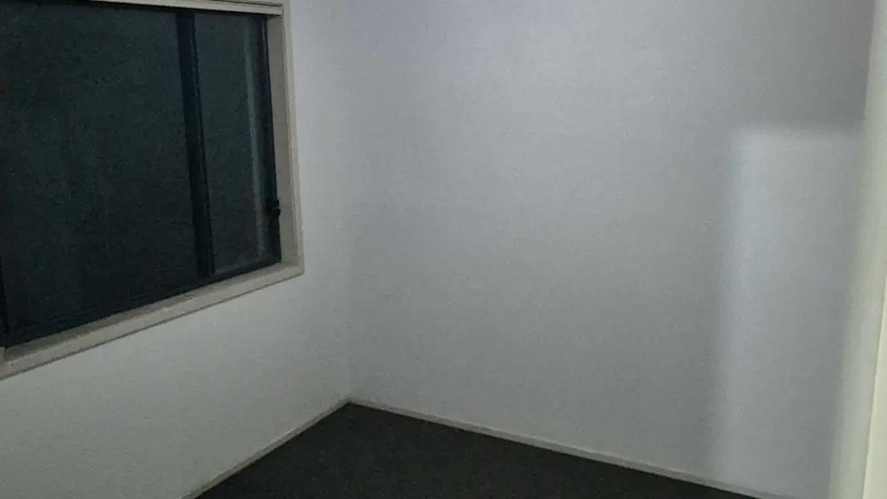 Unfurnished room with own bathroom