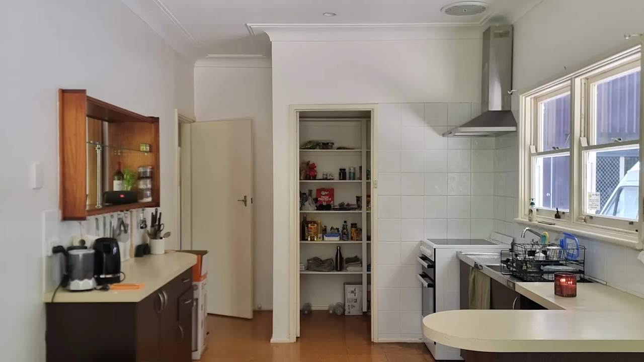 Unfurnished room in a share house