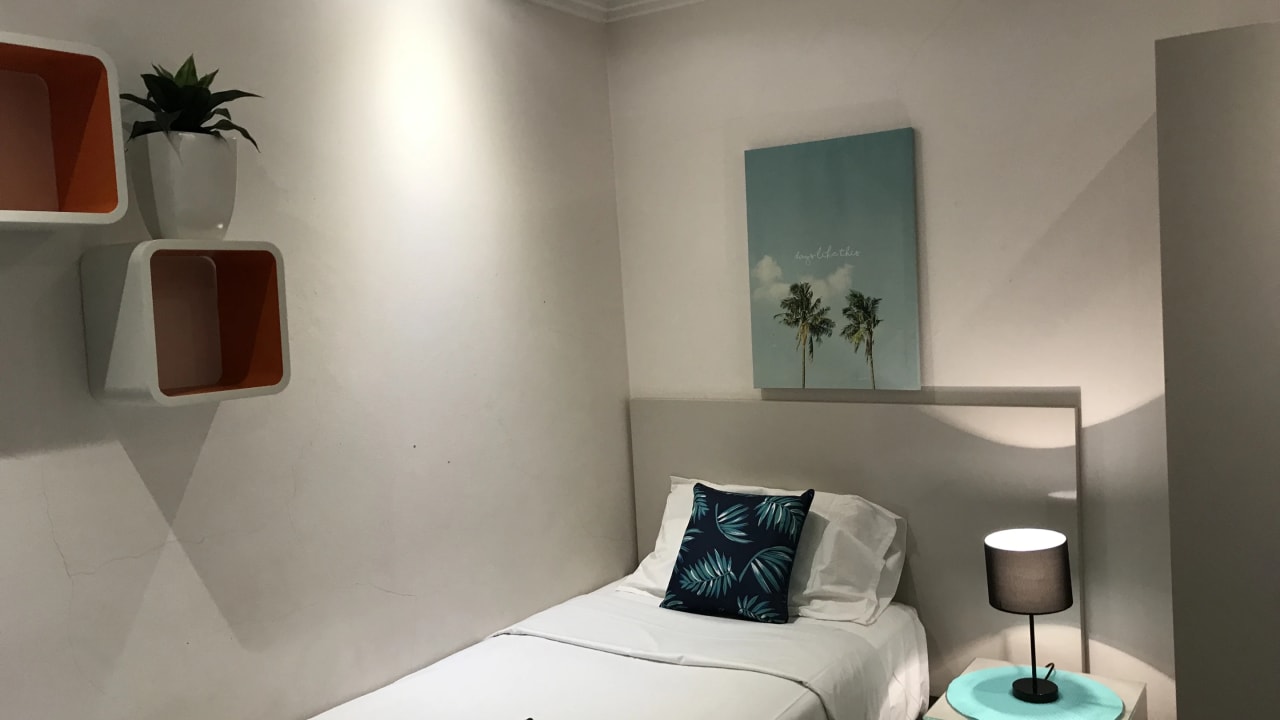 Furnished room studio flat for rent