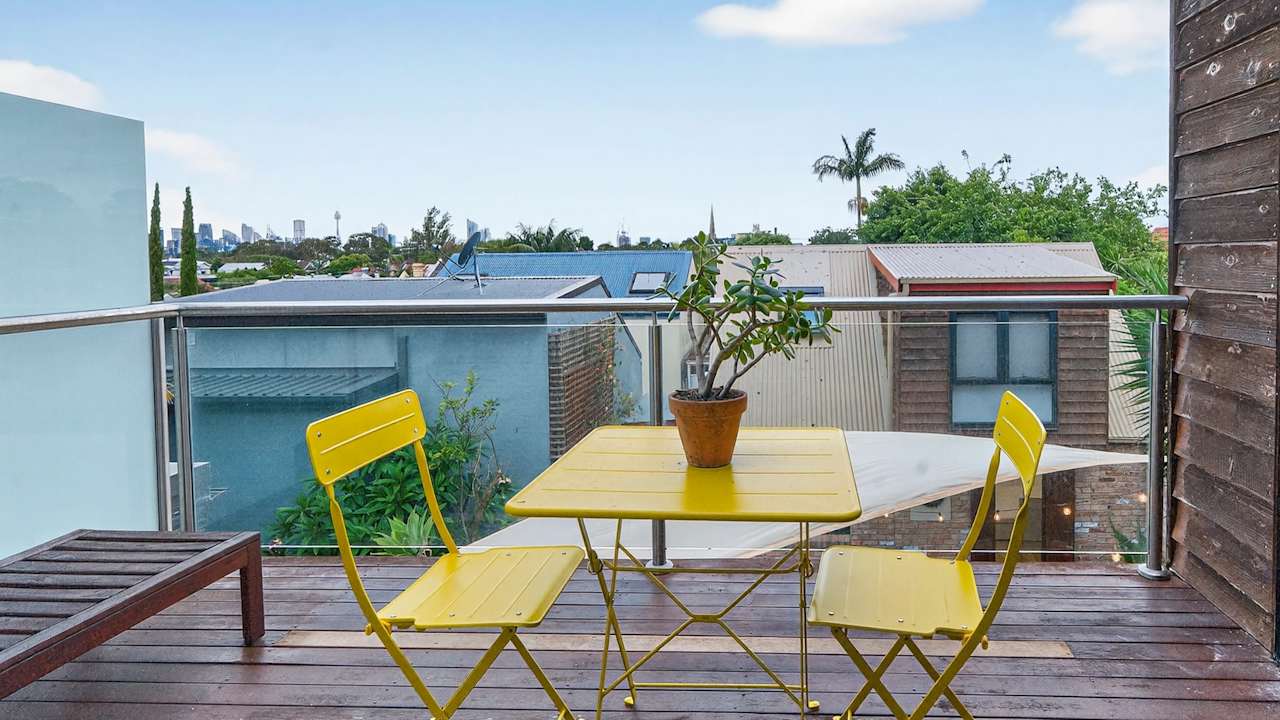 Furnished room with ensuite in a share house