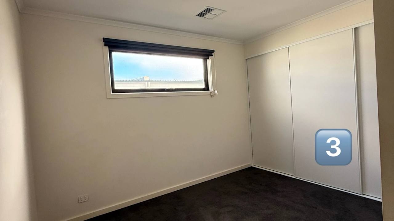 Room in a share house