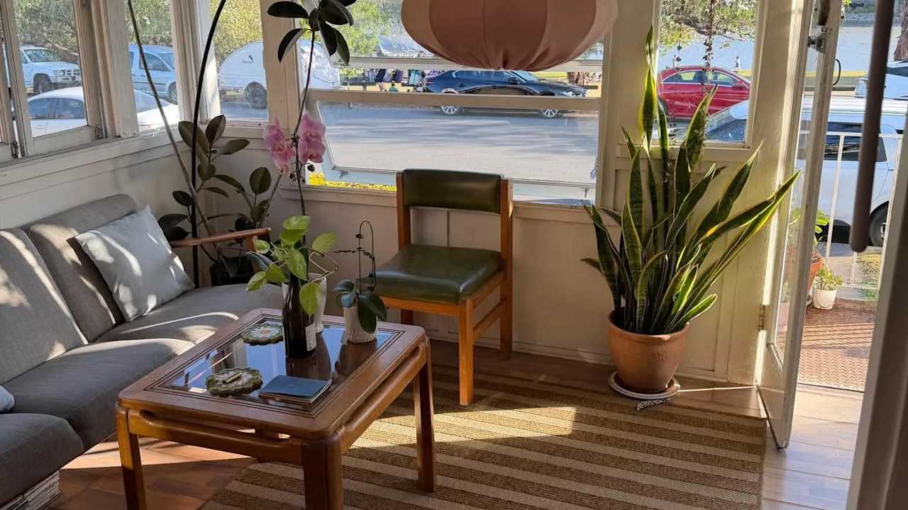 Furnished room with ensuite in a share house