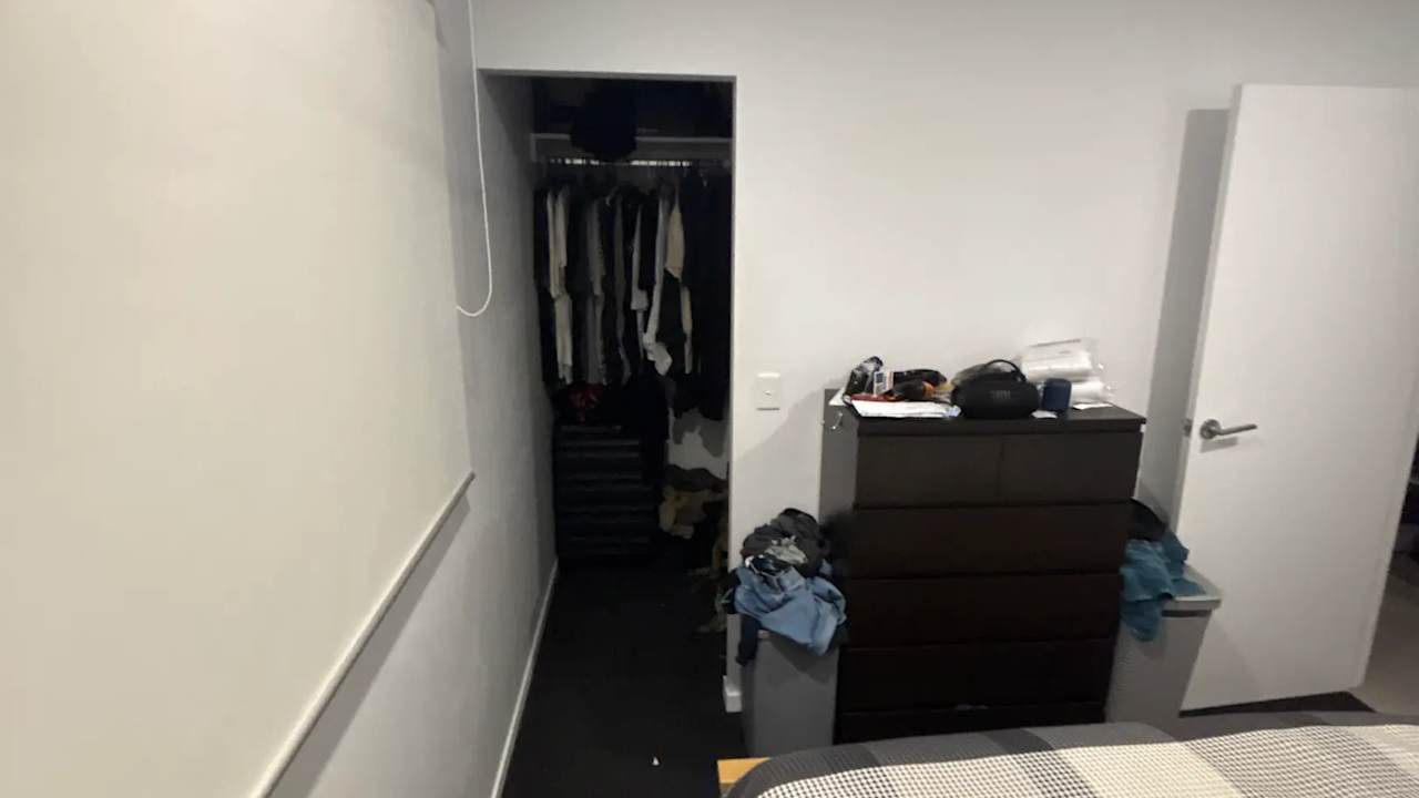 Unfurnished room in a share house