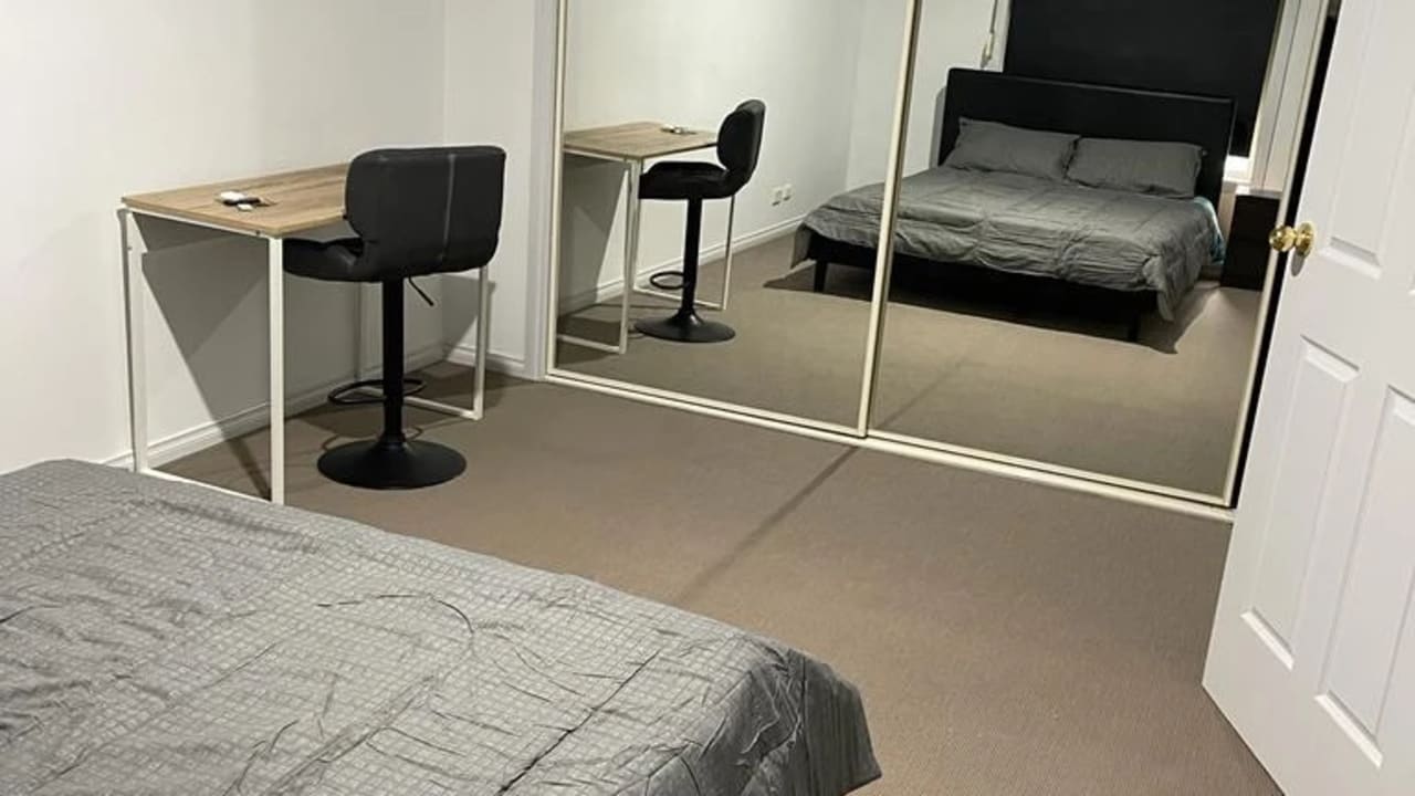 Furnished room in a share house