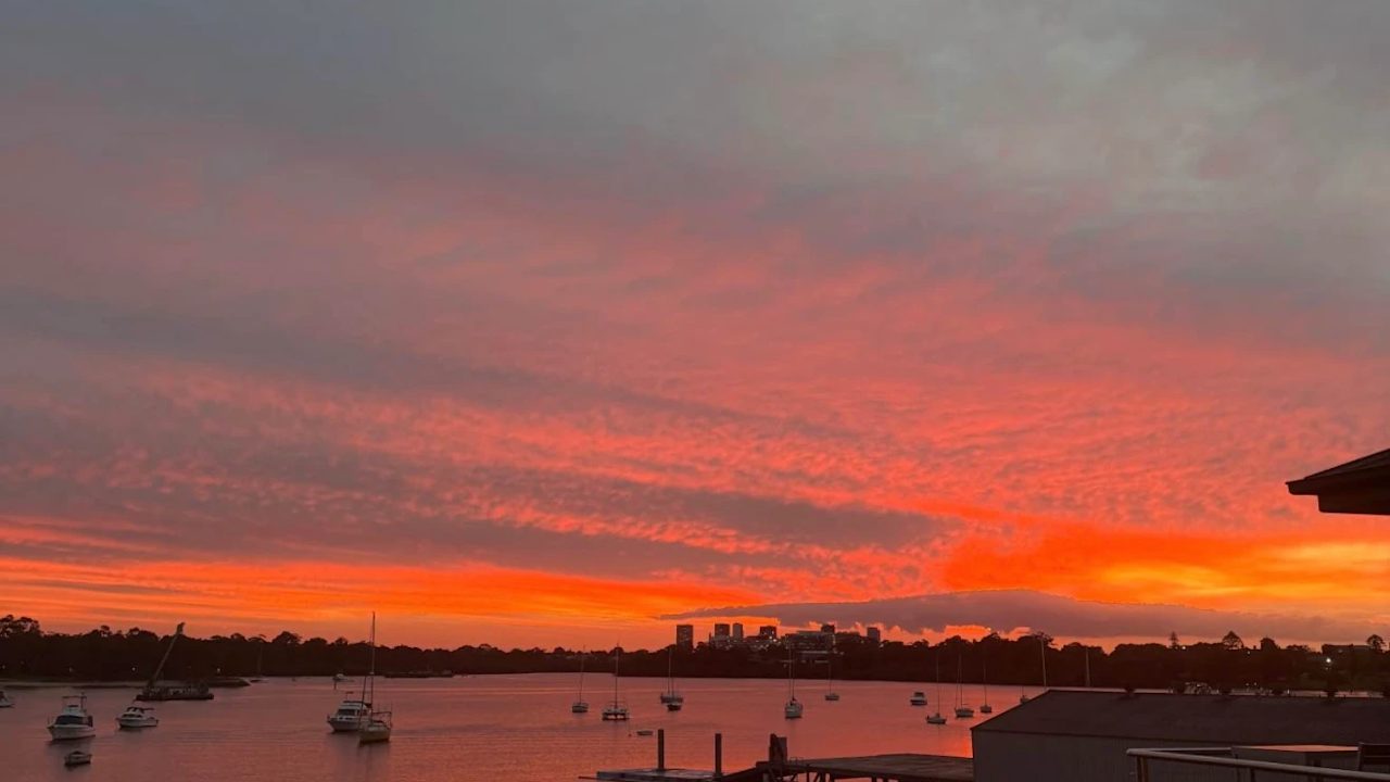 Furnished room studio flat for rent