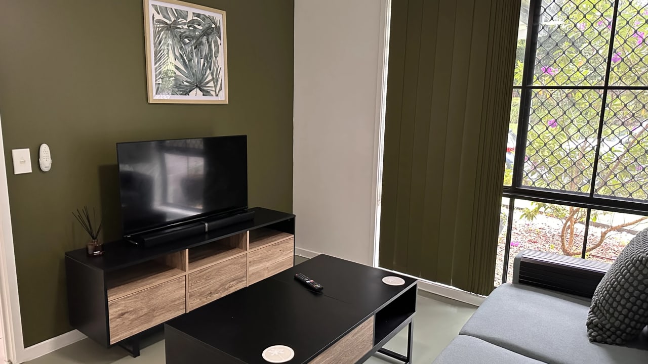 Furnished room with own bathroom
