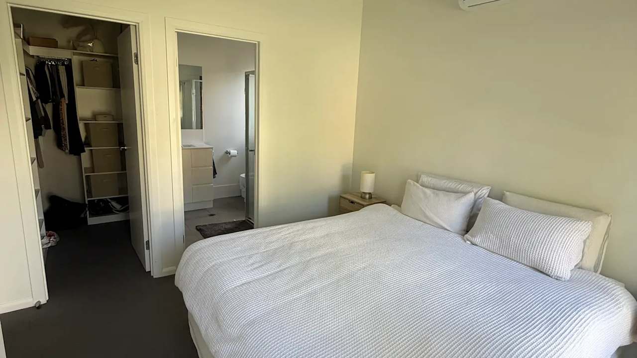 Furnished room with ensuite in a share house