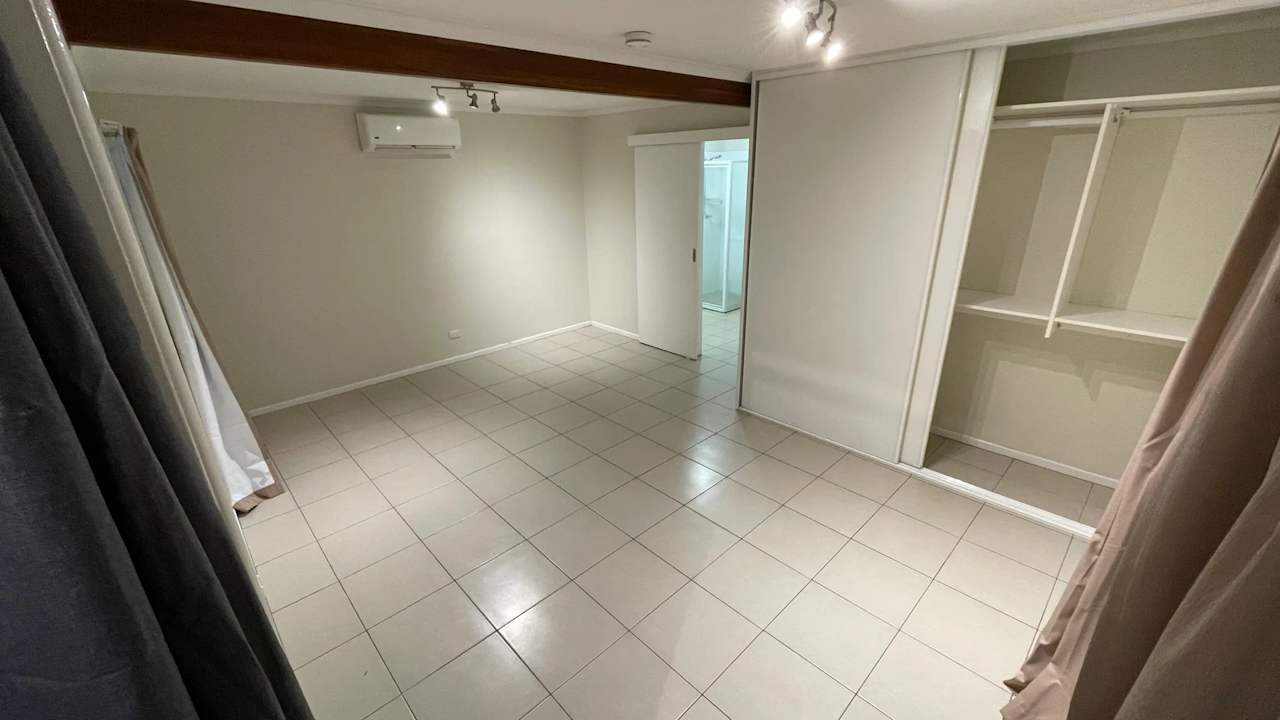 Room with ensuite in a share house