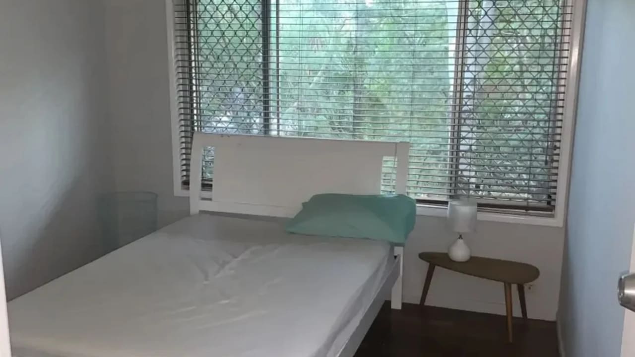 Unfurnished room in a share house