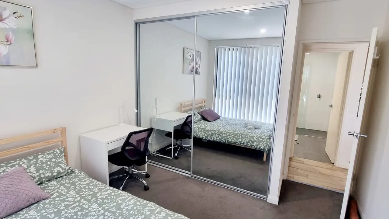 Furnished room with own bathroom