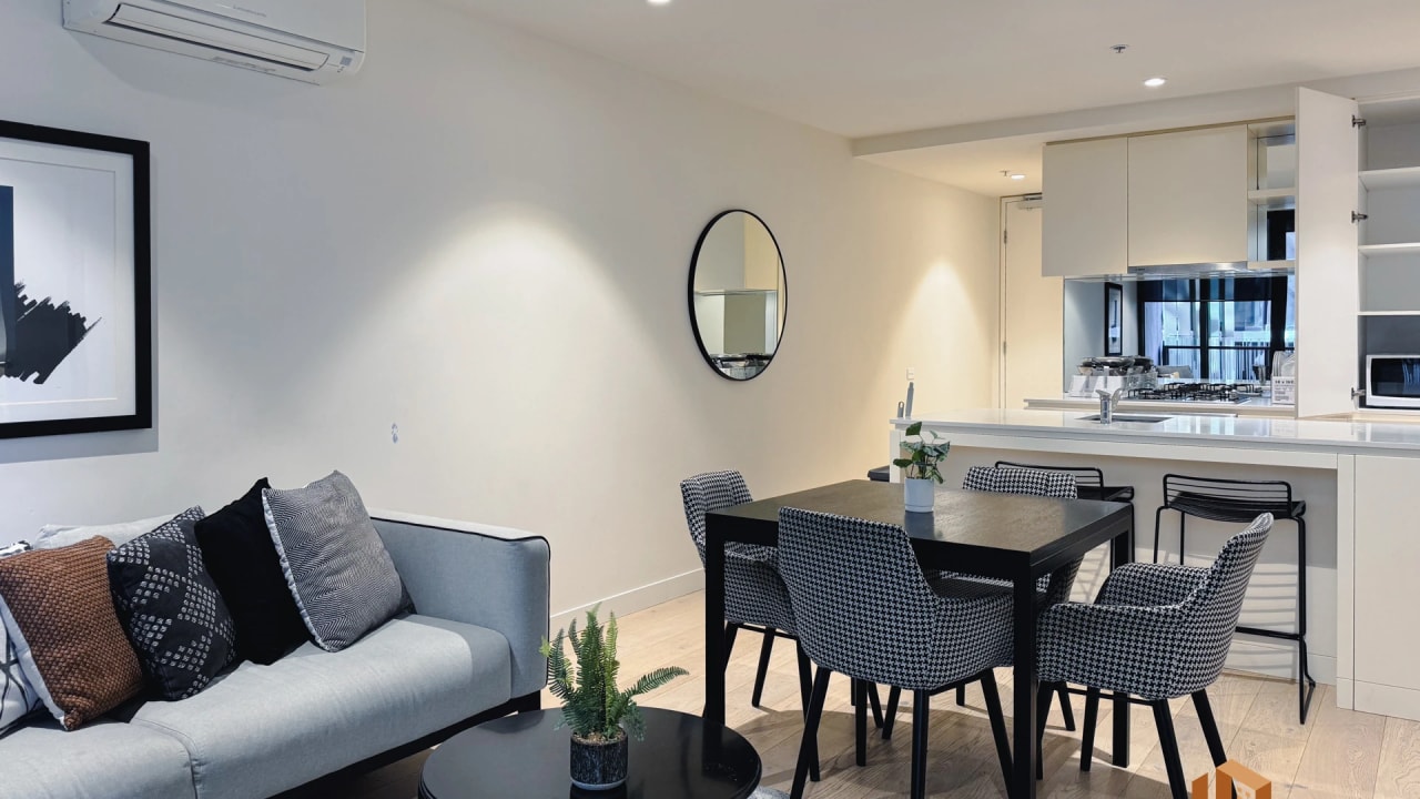 Furnished room with own bathroom