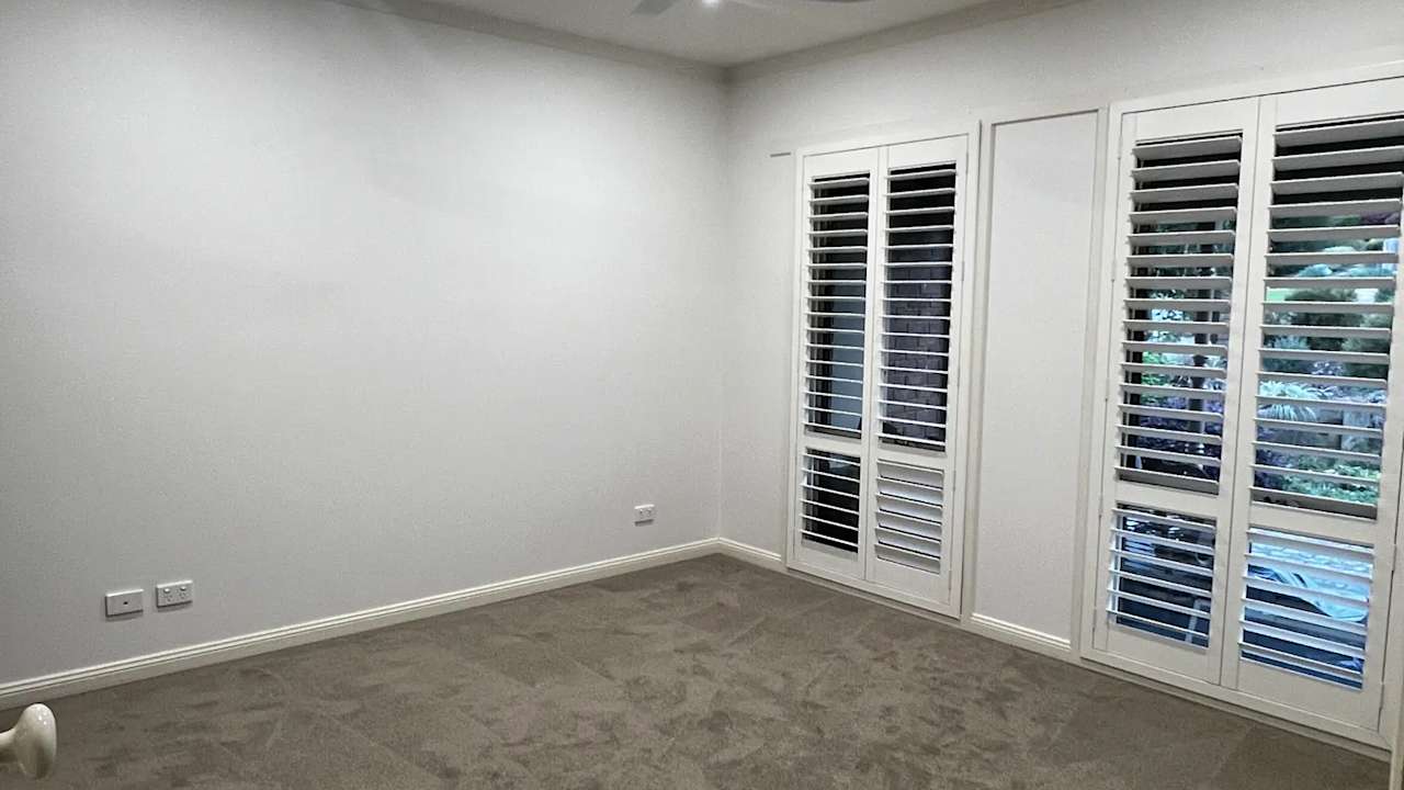 Unfurnished room in a share house