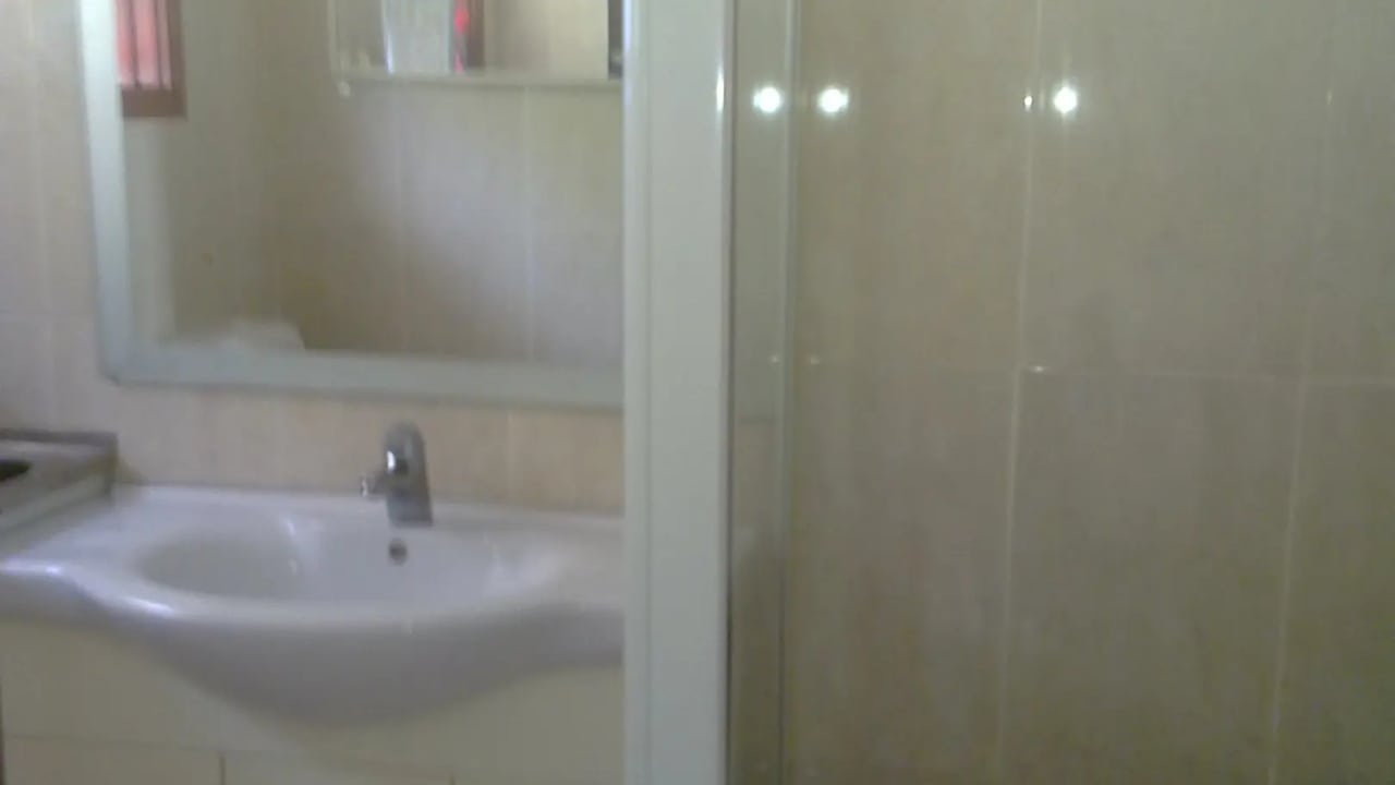 Whole property with 2 rooms for rent