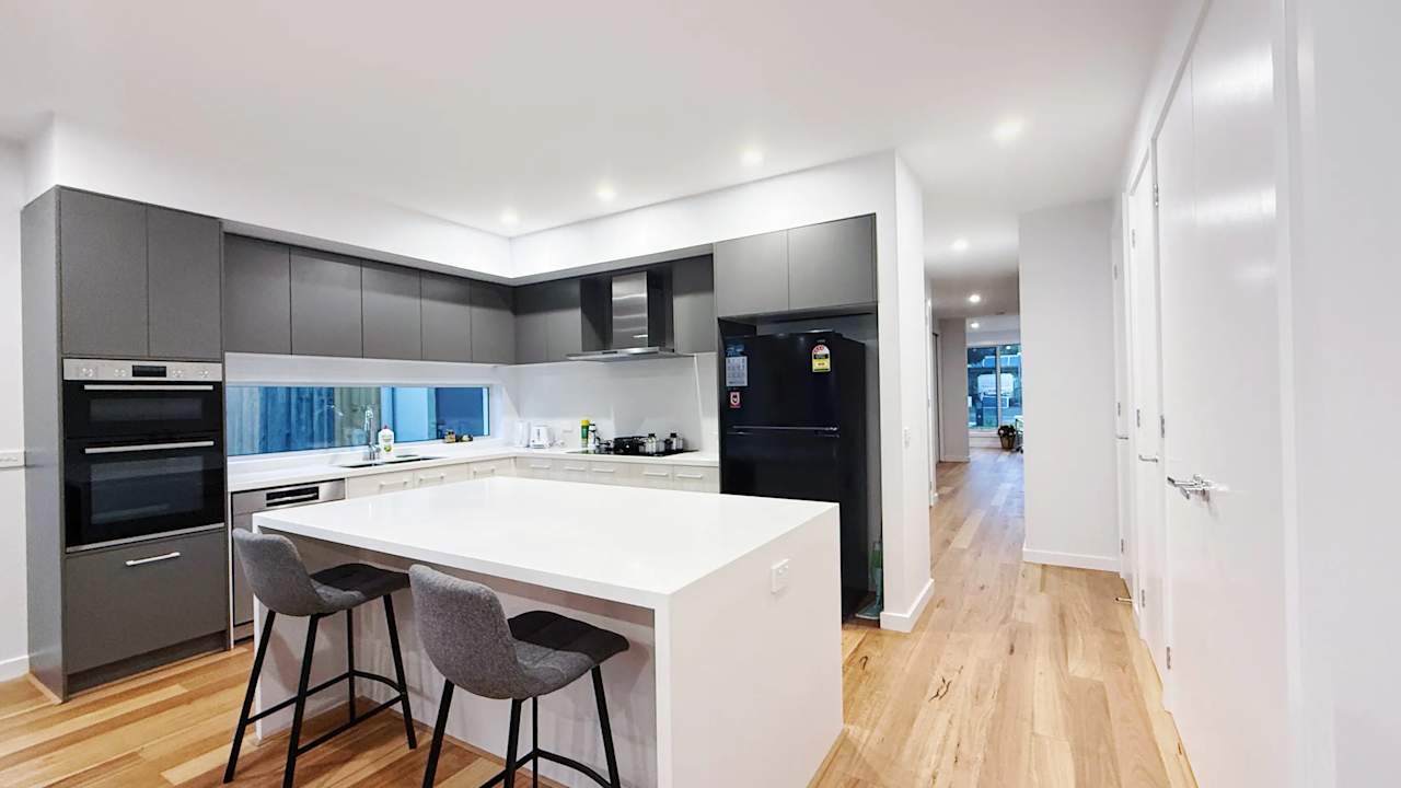 Whole property with 4 rooms for rent